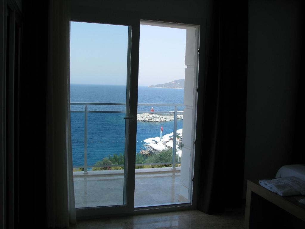 Rhapsody Hotel Kaş Buitenkant foto
